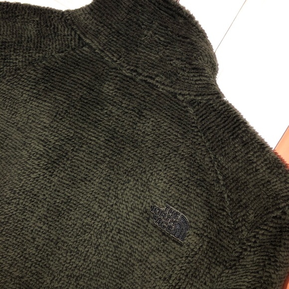 ❌SOLD❌ Women’s North Face Osito Fleece - Picture 5 of 6